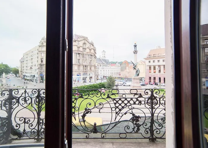 Apartment Miskevycha Square 5a Apartment- View Of The Center Of With A Balcony Lviv